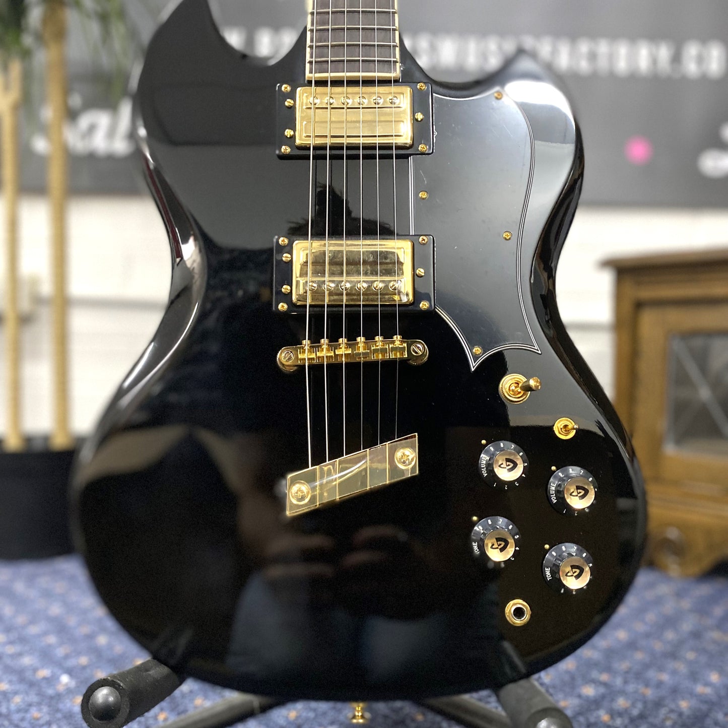 GUILD Polara S-100 Kim Thayl Signature Electric Guitar - Black