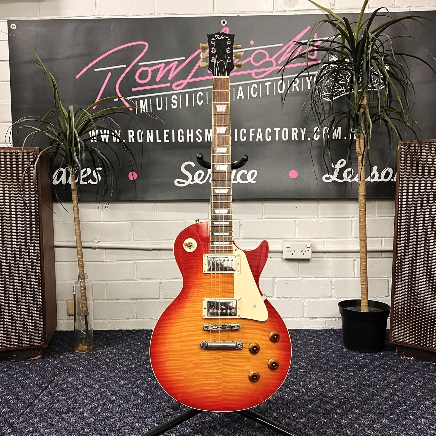 TOKAI LS-136F-CS Vintage Japanese LP Std Flame Top
