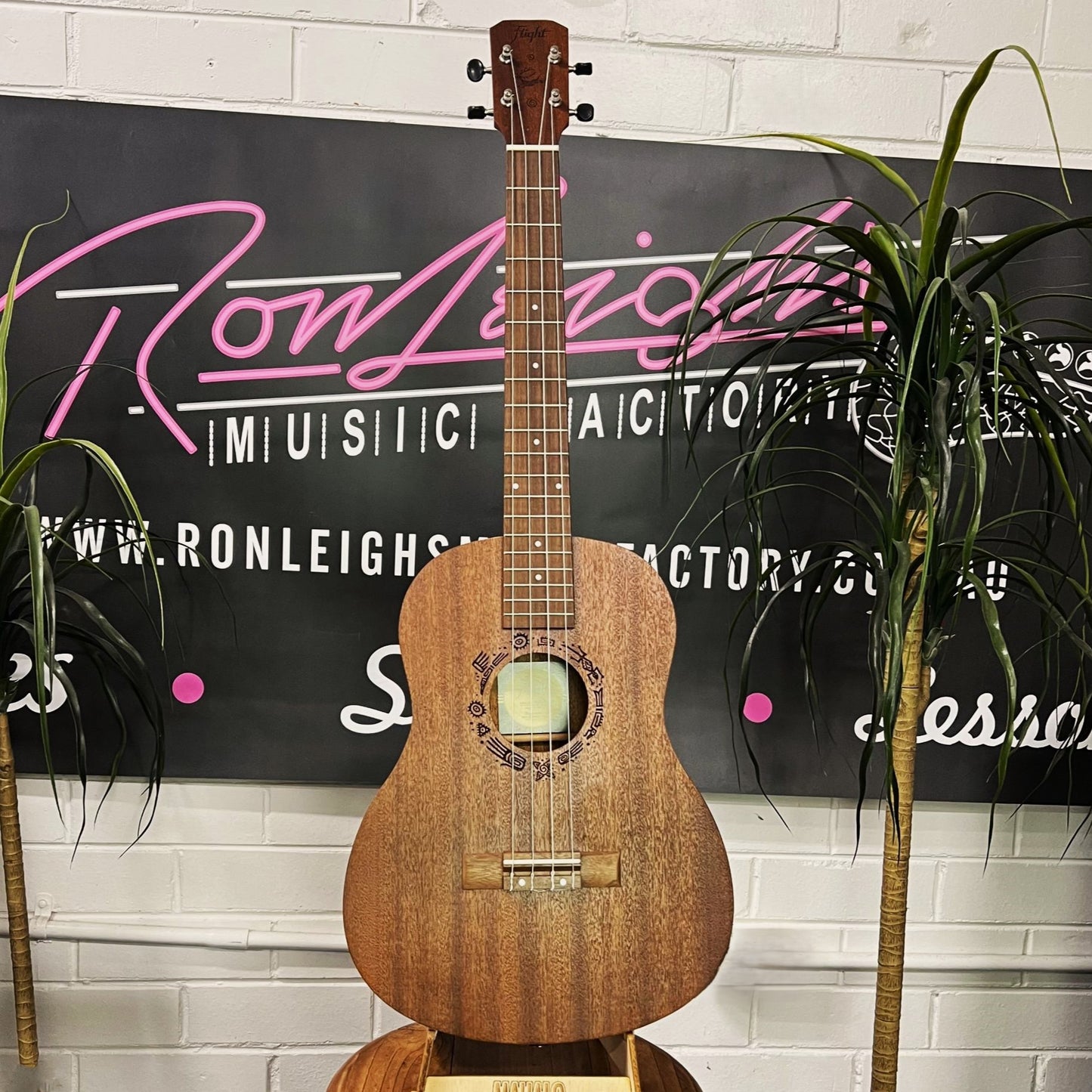 FLIGHT NUB310 Baritone Ukulele