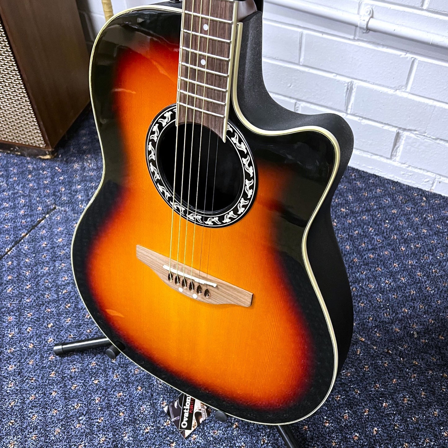 OVATION Applause Acoustic Electric Guitar - Tobacco Sunburst
