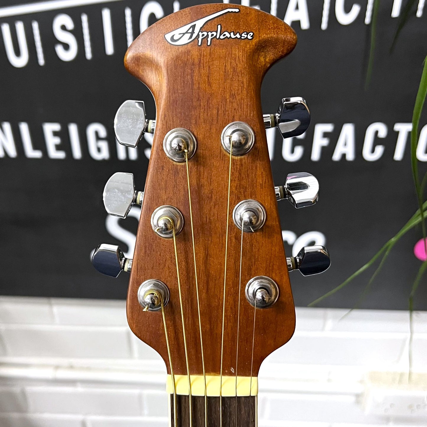 OVATION Applause Acoustic Electric Guitar - Tobacco Sunburst
