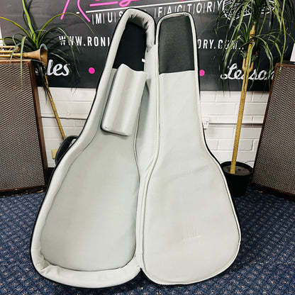 Altura A5 Classical Guitar | Solid Cedar Top |Deluxe Gig bag Included