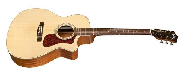 GUILD OM-240CE Orchestra Cutaway Acoustic / Electric Guitar