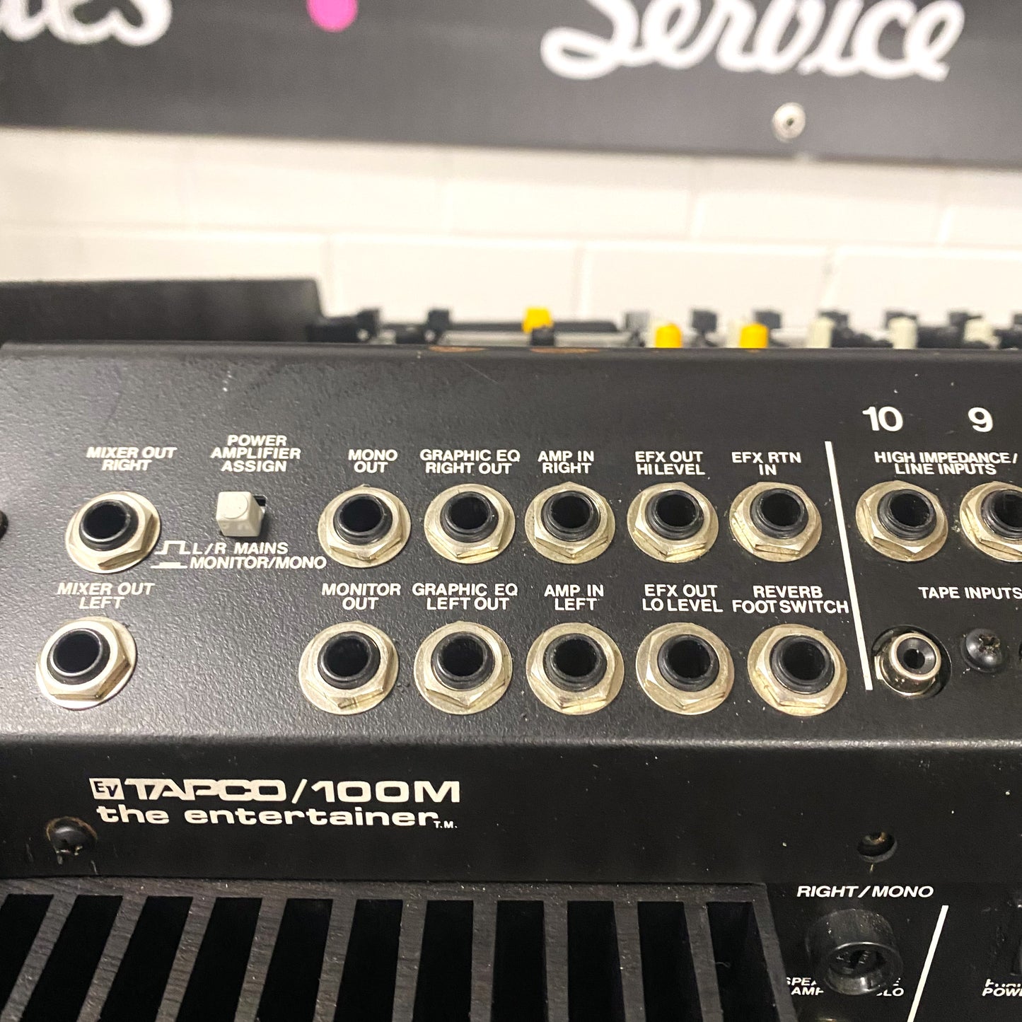 EV Tapco 100M Powered Mixing Desk Owned by Tommy Emmanuel