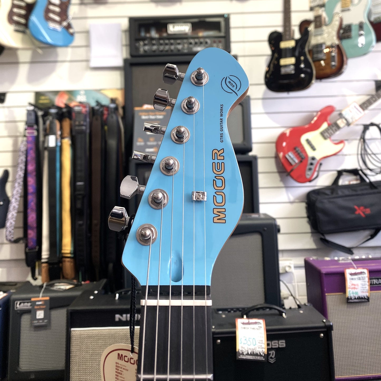 MOOER MSC10 Pro ST Style Electric Guitar - Daphne Blue