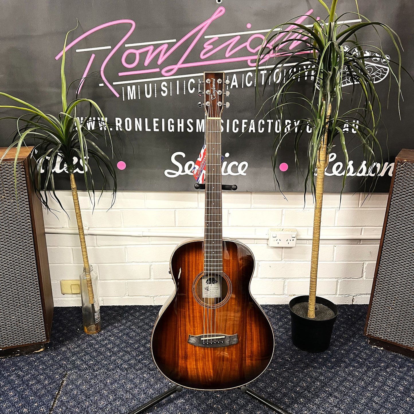 TANGLEWOOD Mini Koa Acoustic / Electric Travel Guitar