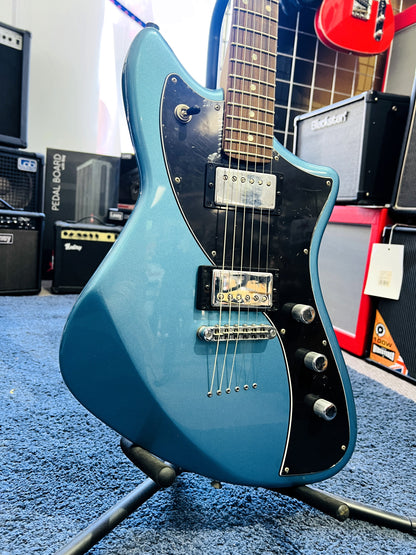 Fender Parallel Universe Meteora HH – Lake Placid Blue (Pre-Loved)