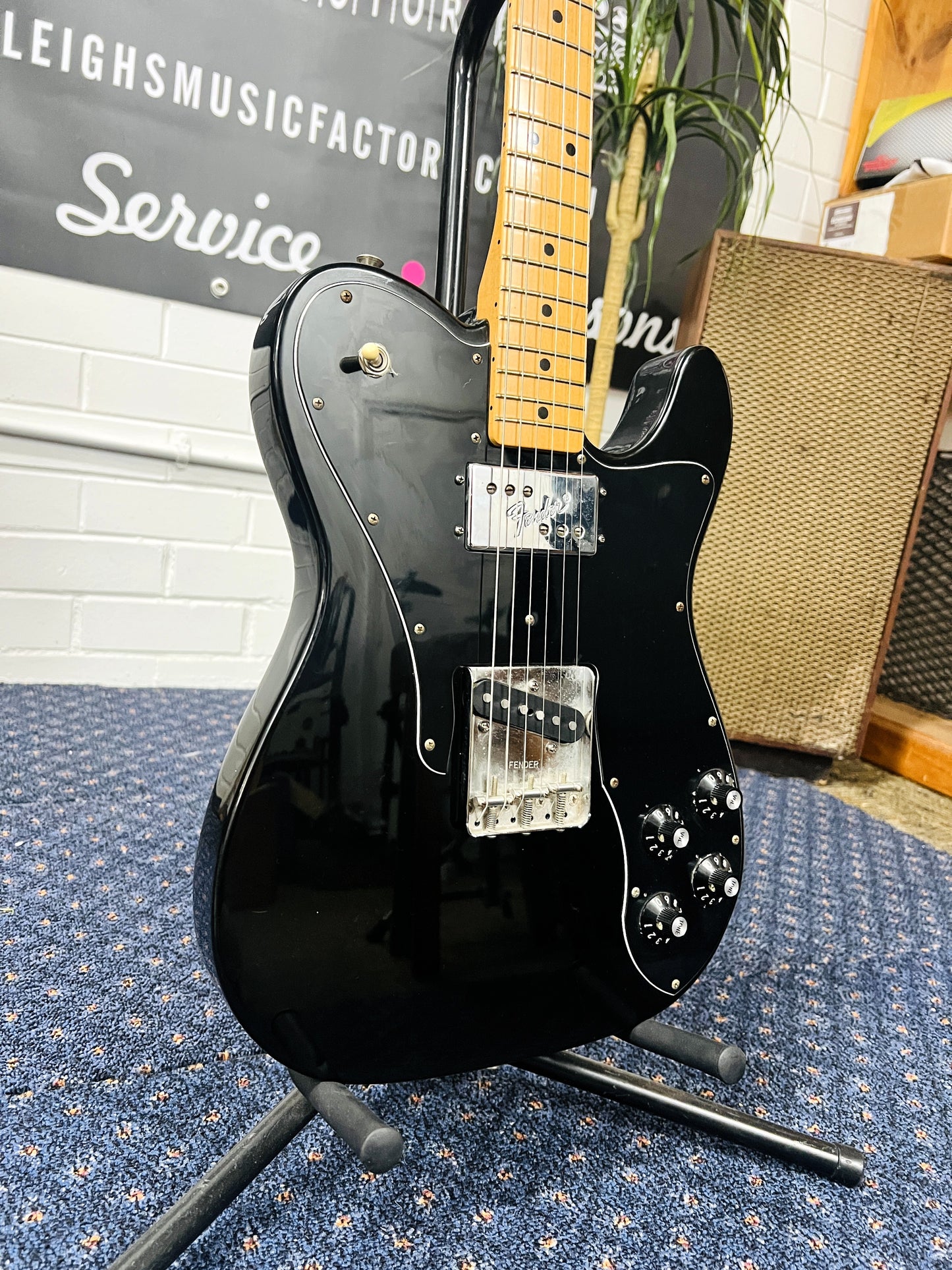 1999 Fender Fender Telecaster Custom MIM Black Electric Guitar with Hard Case
