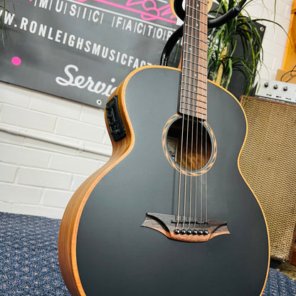 Bromo BAT8ME BK Mini Jumbo Acoustic-Electric Guitar – Solid Mahogany Top | Tahoma Series