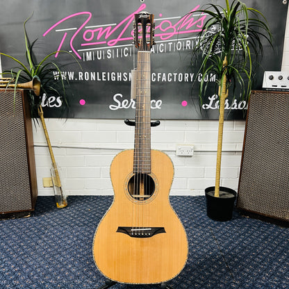 Bromo BAR6E All-Solid Parlour Acoustic-Electric Guitar – Red Cedar Top | Rocky Mountain Series