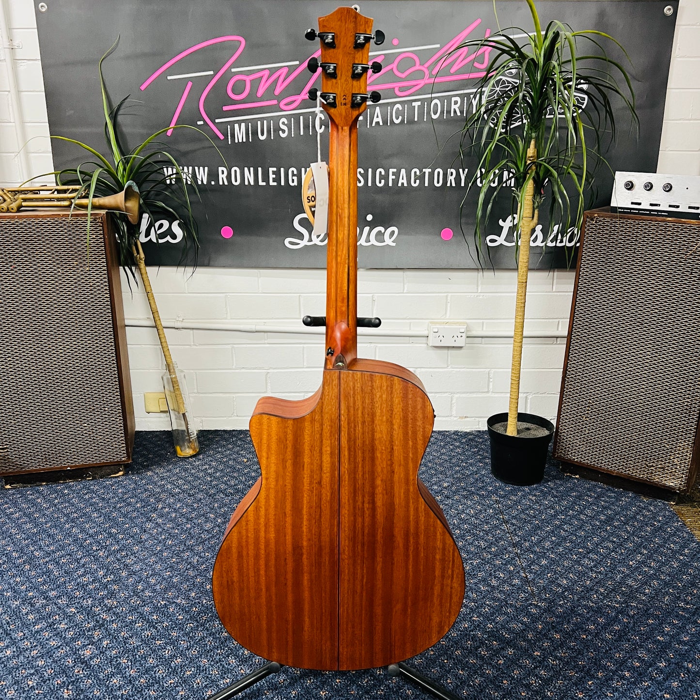 Bromo BAT2MCE All-Mahogany Grand Auditorium Acoustic-Electric Guitar – Tahoma Series