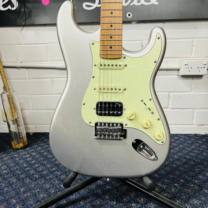 Northstar Pro NSP1-ISH S-Style Electric Guitar – Inca Silver Humbucker