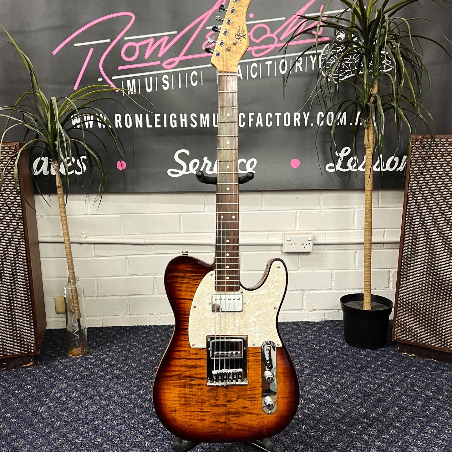 MICHAEL KELLY 1953 Guitar Single Cutaway - Dark Tigers Eye