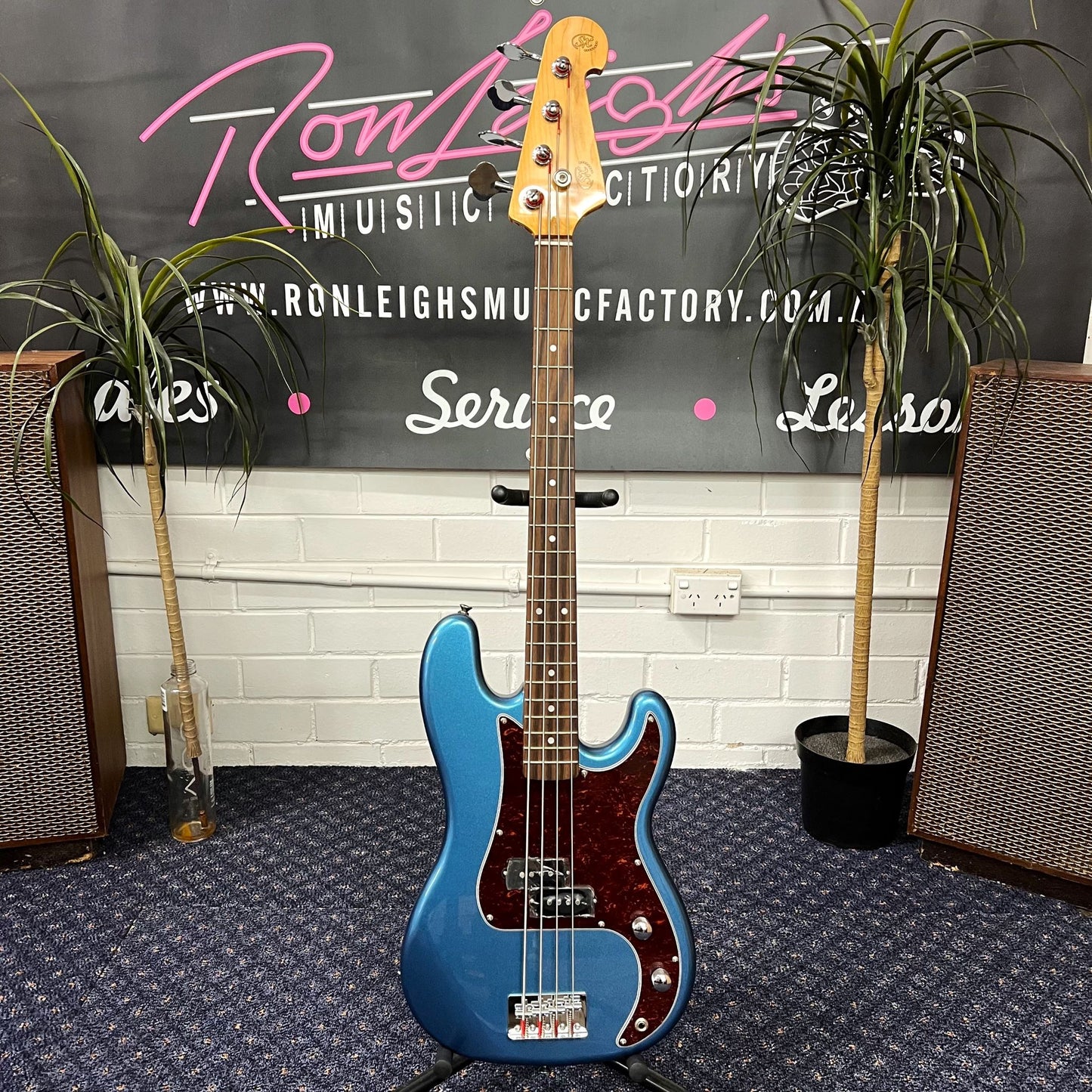 SX 3/4 Short Scale Bass - Lake Placid Blue