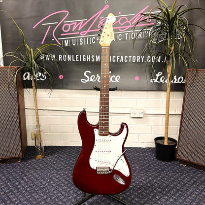 TOKAI ST Style Electric Guitar w/gig bag -Wine Red