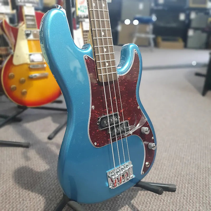 SX 3/4 Short Scale Bass - Lake Placid Blue